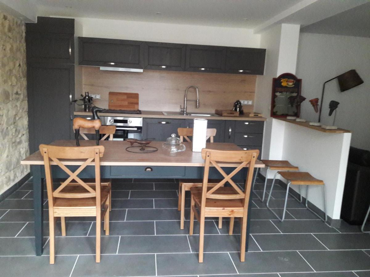 Gite Hary Villeblevin Exterior foto